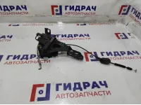 Замок двери задней правой Ford Fiesta (Mk VI) 1372483.