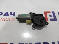 Моторчик стеклоподъемника передний правый Ford Fiesta (Mk VI) 1205750.