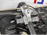 Стеклоподъемник электр. передний правый Ford Fiesta (Mk VI) 1546517.