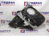 Стеклоподъемник механ. задний правый Ford Fiesta (Mk VI) 1528042.