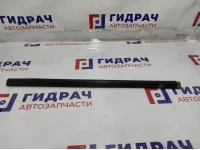 Накладка стекла заднего левого Ford Fiesta (Mk VI) 1374115.