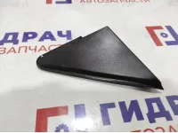 Накладка переднего крыла правого Ford Fiesta (Mk VI) 1314018. Дефект.