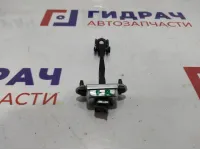 Ограничитель двери передний правый Ford Fiesta (Mk VI) 1474245.