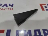 Накладка двери задней правой Ford Fiesta (Mk VI) 1301257. Внутрений уголок.