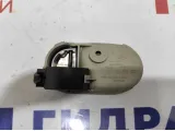 Ручка двери внутренняя правая Ford Fiesta (Mk VI) 1372091.