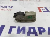Ручка двери внутренняя правая Ford Fiesta (Mk VI) 1372091.