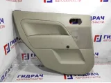 Обшивка двери задней левой Ford Fiesta (Mk VI) 1487390. Под механический стеклоподъемник.