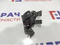 Ручка открывания капота Ford Fiesta (Mk VI) 1197584.