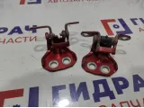 Петли двери задней правой Ford Fiesta (Mk VI) . Комплект.