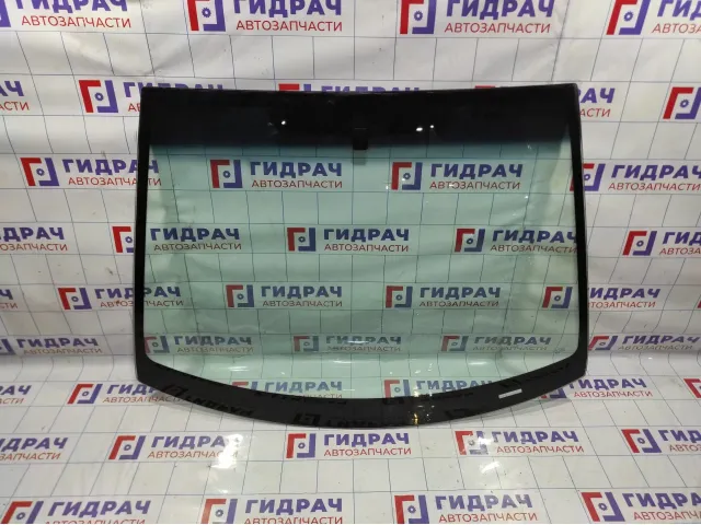 Стекло лобовое Ford Fiesta (Mk VI) 1747139. Аналог.