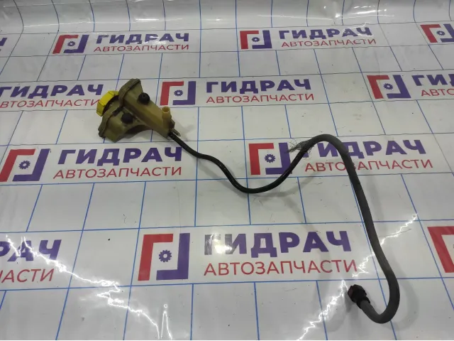 Бачок гидроусилителя Ford Fiesta (Mk VI) 1251765.