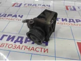 Насос гидроусилителя Ford Fiesta (Mk VI) 1666079.