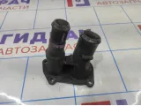 Крышка термостата Ford Fiesta (Mk VI) 1707050.