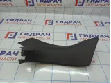 Обшивка багажника задняя правая Ford Fiesta (Mk VI) 2S61A13024.