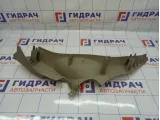 Обшивка стойки задней правой нижняя Ford Fiesta (Mk VI) 1317250.