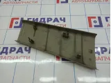 Обшивка стойки средней левой нижняя Ford Fiesta (Mk VI) 1324145.