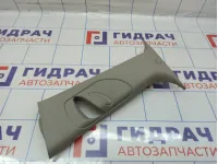 Обшивка стойки средней левой верхняя Ford Fiesta (Mk VI) 1423529.