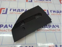 Накладка центральной консоли правая Ford Fiesta (Mk VI) 1493827.