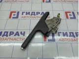 Рычаг стояночного тормоза Ford Fiesta (Mk VI) 1563564. Дефект хрома.
