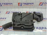 Корпус воздушного фильтра Ford Fiesta (Mk VI) 1332992.
