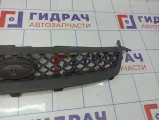 Решетка радиатора Ford Fiesta (Mk VI) 1373755. Аналог.