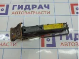 Домкрат Ford Fiesta (Mk VI) 1233345.