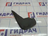 Брызговик передний левый Ford Fiesta (Mk VI) .