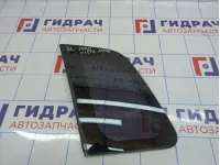 Стекло кузовное глухое левое Ford Fiesta (Mk VI) 1522486.