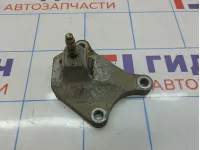 Кронштейн КПП Ford Fiesta (Mk VI) 2S617M125AC.