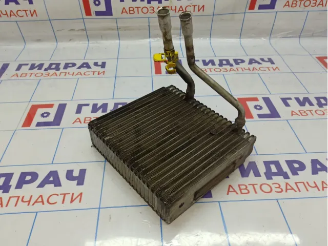 Испаритель кондиционера Ford Fiesta (Mk VI) 1206933.