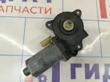 Моторчик стеклоподъемника передний правый Ford Fiesta (Mk VI) 1205750