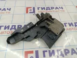 Замок двери передней правой Ford Fiesta (Mk VI) 1372465