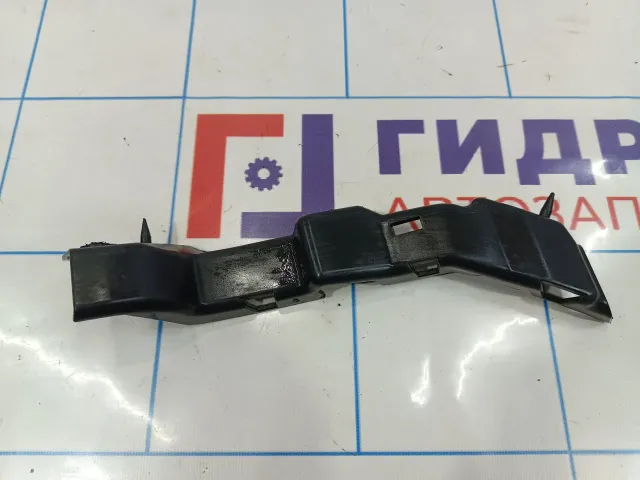 Направляющая заднего бампера левая Ford Fiesta (Mk VI) 1321368
