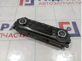Блок управления климатической установкой Ford Focus 3 BM5T18C612CJ
