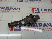 Кронштейн ручки двери наружной передней левой Ford Focus 3 CM5Z5826685K