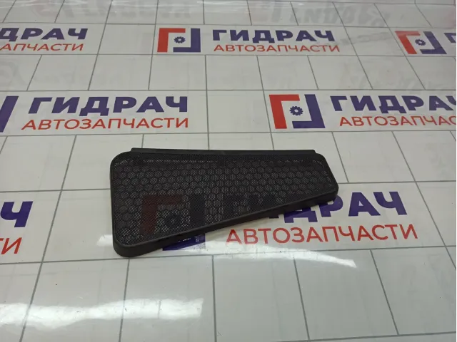 Накладка решетки стеклоочистителя правая Ford Focus 3