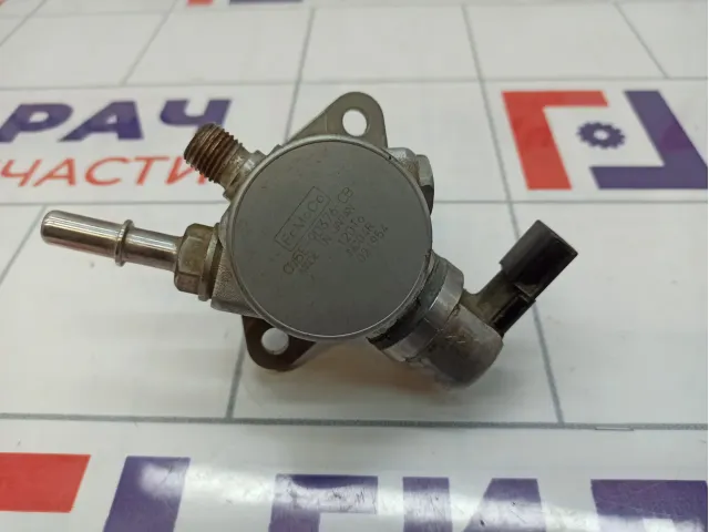 Насос (ТНВД) бензиновый Ford Focus 3 CM5E9D376CB