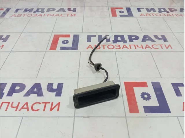 Кнопка открывания багажника Ford Focus 1346324