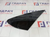 Стекло кузовное глухое (форточка) заднее правое Ford Focus 1362992