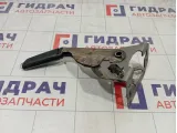 Рычаг, педаль стояночного тормоза Ford Focus 1358611