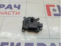 Моторчик заслонки отопителя (печки) Ford Focus 1S7H19B634CA