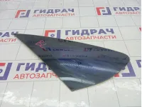 Стекло кузовное глухое (форточка) заднее левое Ford Focus 1362993