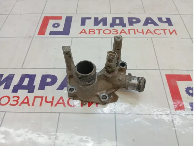 Фланец системы охлаждения Ford Focus 1221325