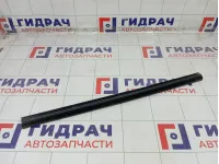 Уплотнитель стекла заднего левого Ford Focus 1523458