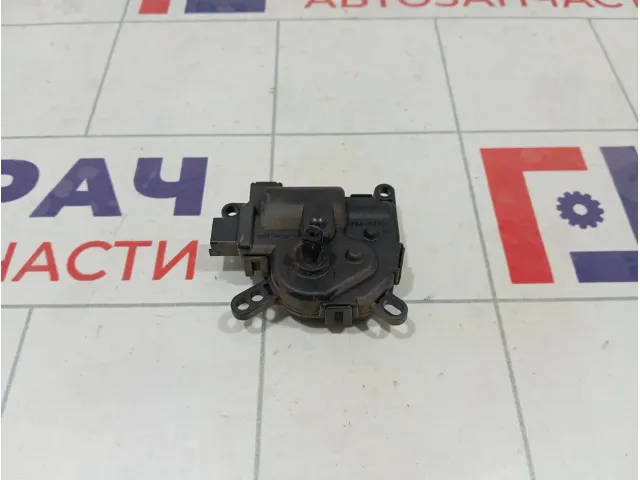 Моторчик заслонки отопителя (печки) Ford Focus 1S7H19B634CA