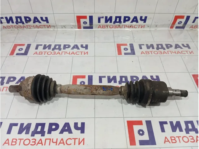 Привод передний левый Ford Focus 1686114