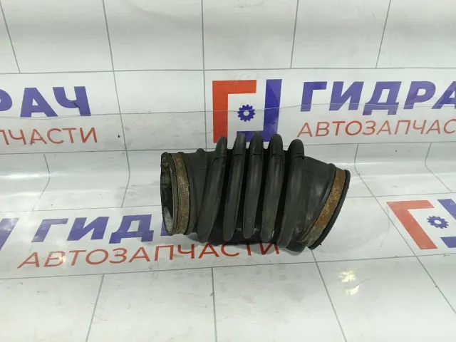 Патрубок воздушного фильтра Ford Focus 1319940