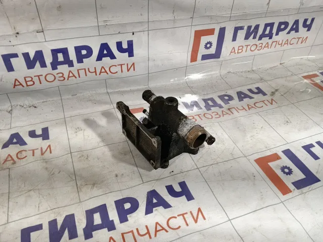 Фланец системы охлаждения Ford Focus 1360282