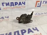 Замок капота Ford Focus 4895286