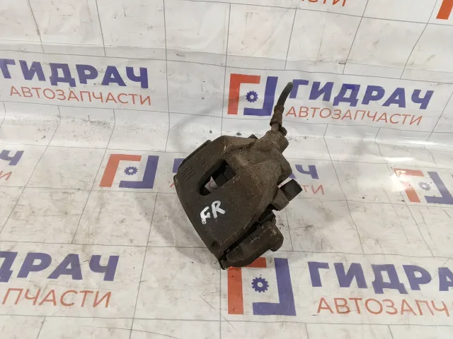 Суппорт тормозной передний правый Ford Focus 1682875
